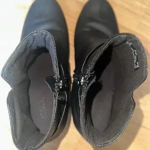 Clarks | Shoes | Bundle Clarks Waterproof Ankle Boots | Poshmark display picture 3